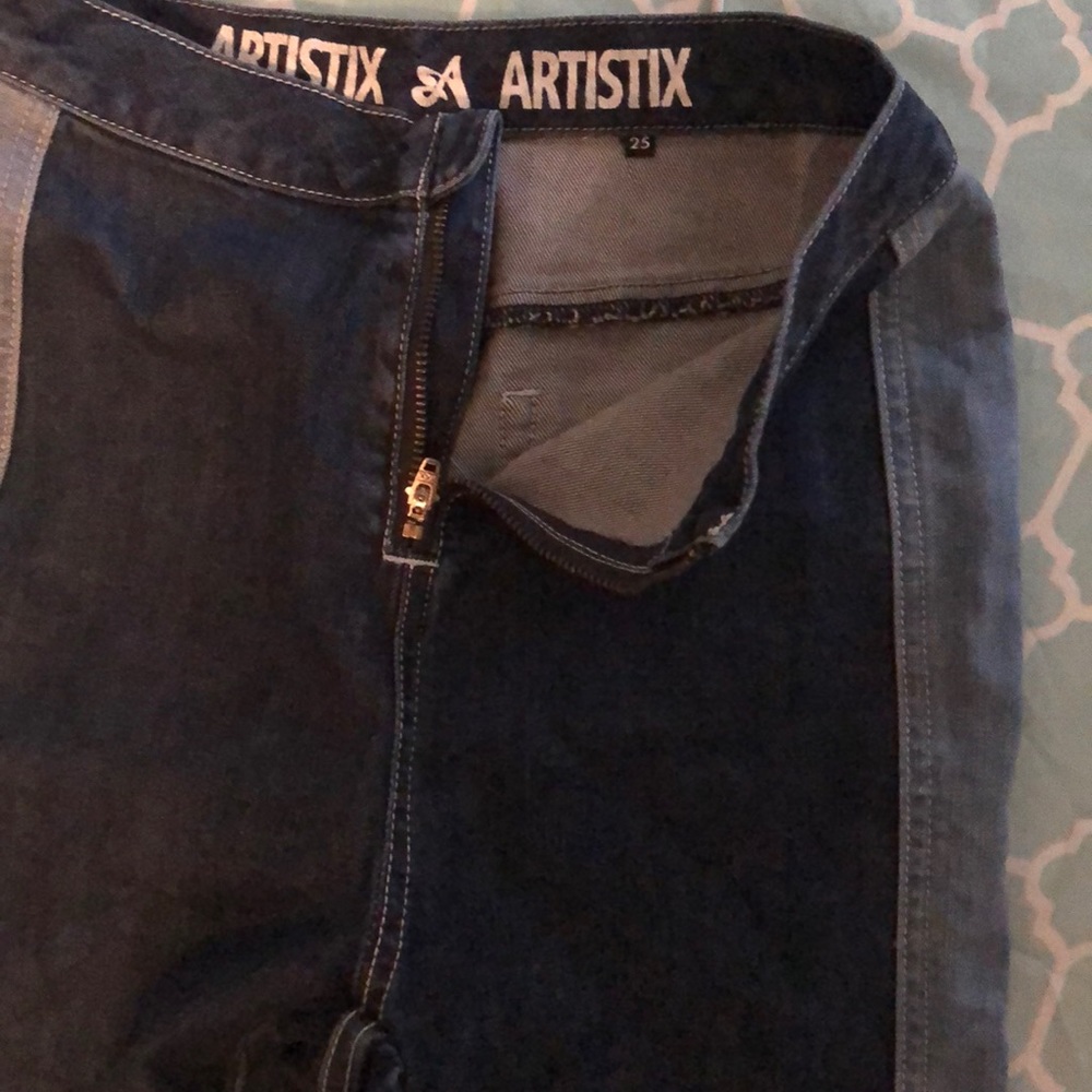 Designer jeans - Picture 3 of 4